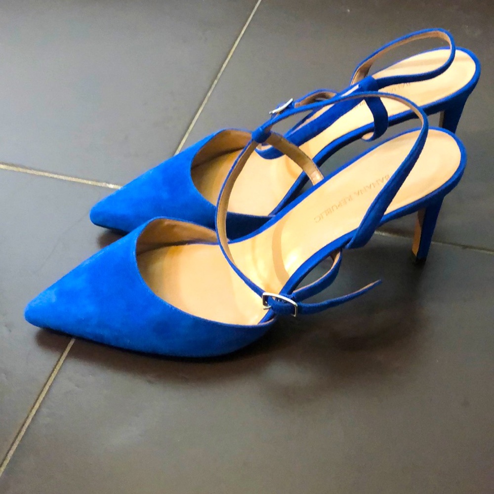 Banana Republic royal blue suede point toe heels